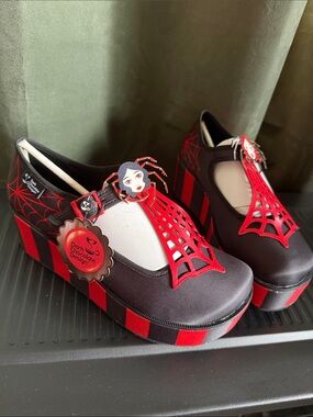 Dark Chocolate Designs Red & Black Spiderweb Platform Mary Janes NWT!